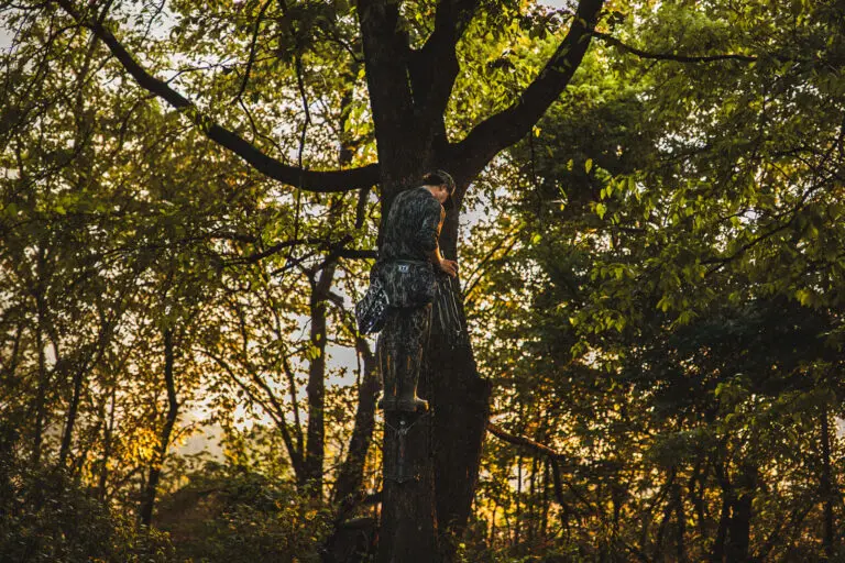 Mobile Hunting Strategy: Stop Hunting Trees And Start Hunting Deer