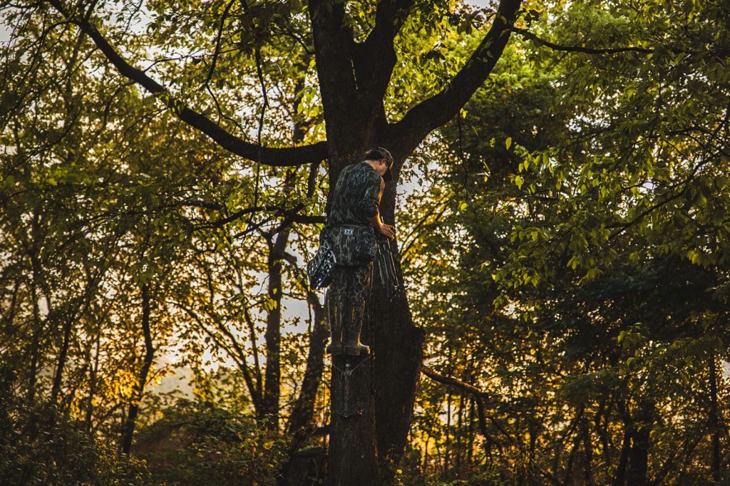 Mobile Hunting Strategy: Stop Hunting Trees And Start Hunting Deer